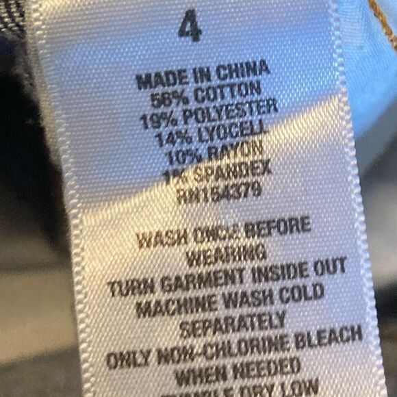 Areopastle Patchwork high waisted jean shorts Size 4 - Picture 4 of 5